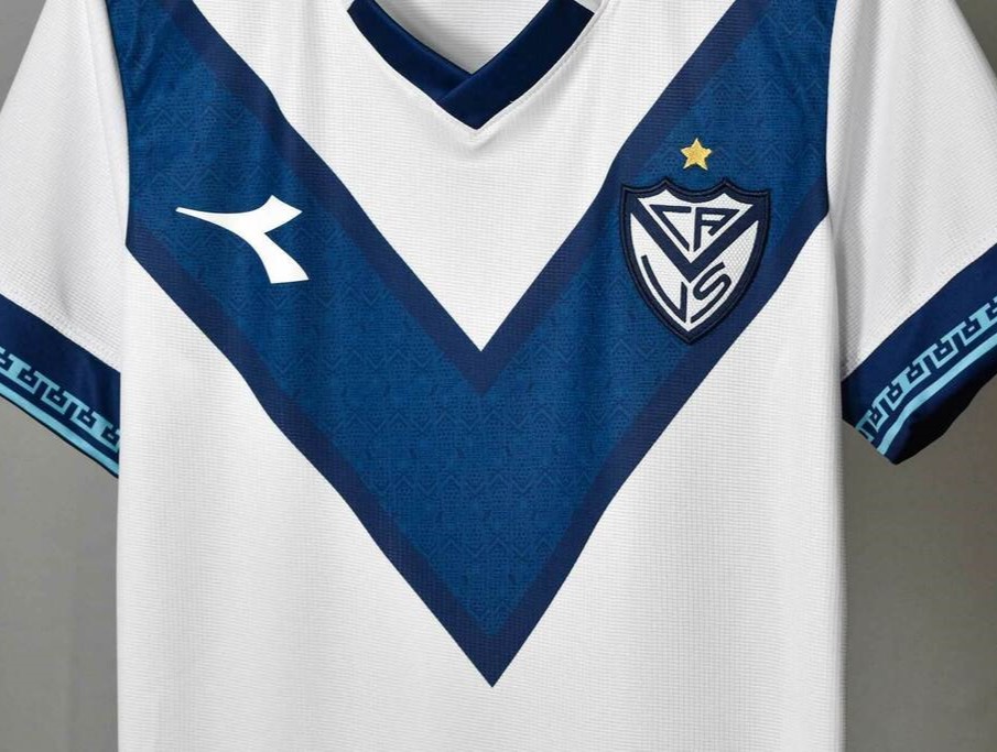 Imagen de una camiseta titular